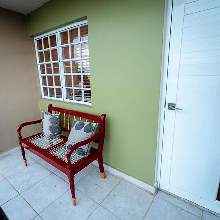 Apartamento Luxury Retreat With Private Jacuzzi And Mountain Views Free Parking Ponce Exterior foto